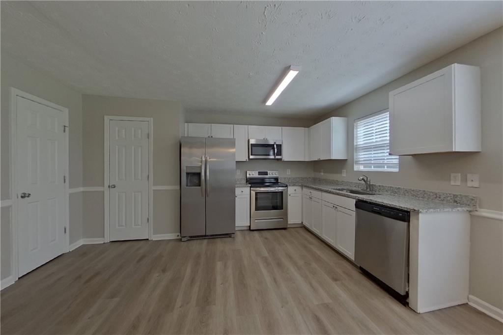 7821669 Property Photo 5