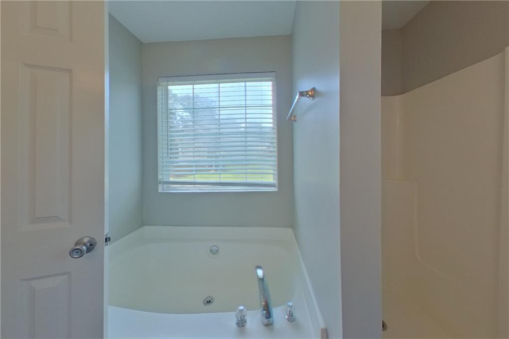 7821669 Property Photo 9