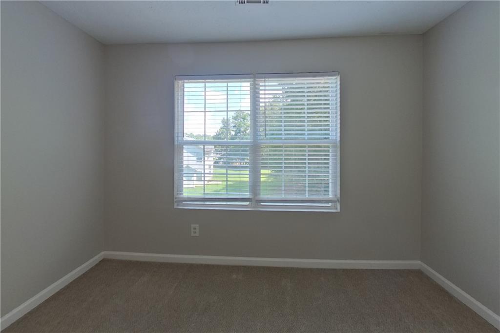 7821669 Property Photo 11
