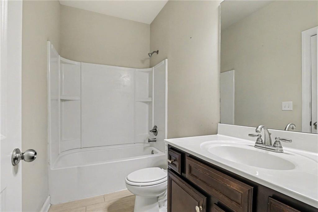2960 Hampton Grove Trace Property Photo 24
