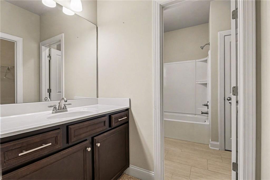 2960 Hampton Grove Trace Property Photo 28