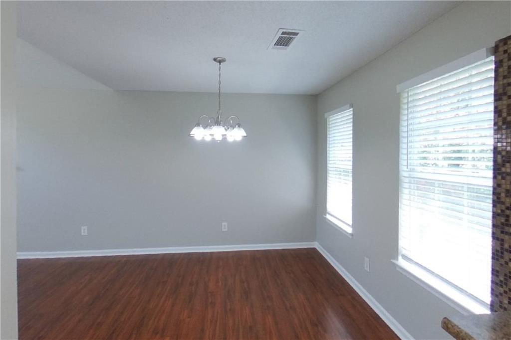 7821699 Property Photo 4