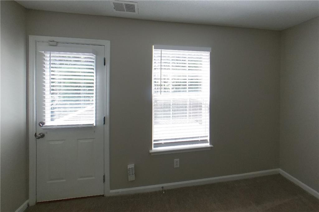 7821699 Property Photo 12
