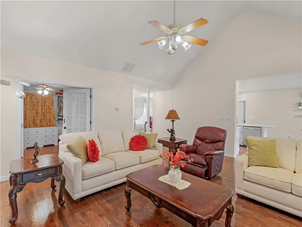 195 Galway Bend Property Photo 6