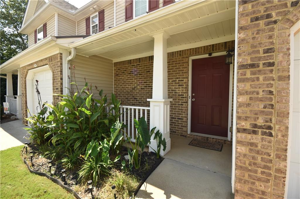 103 Fox Creek Drive Property Photo 2