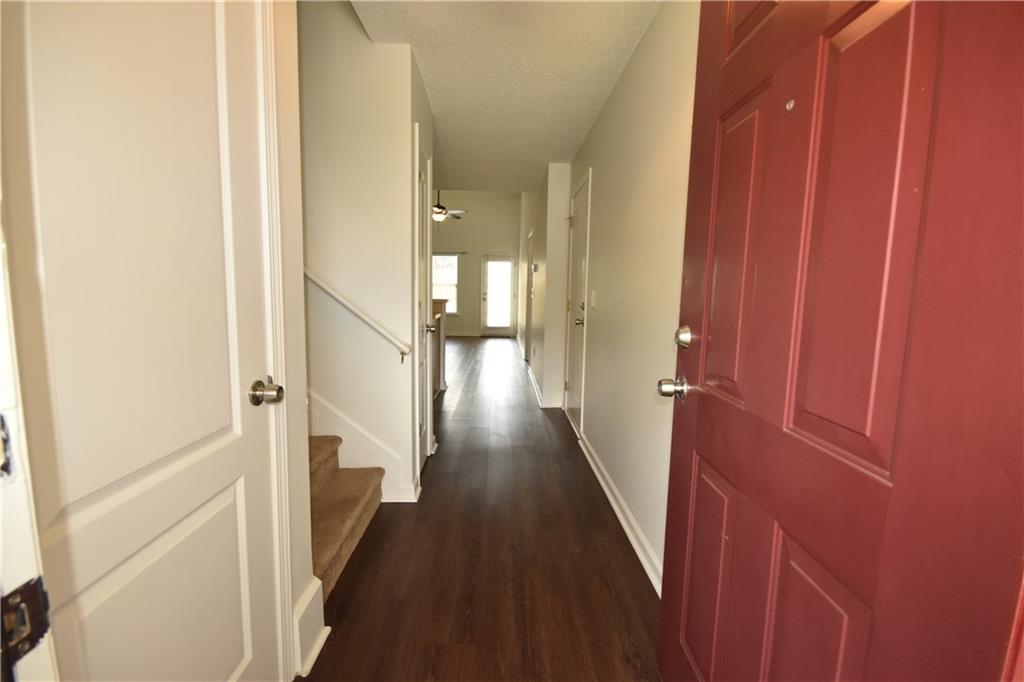 103 Fox Creek Drive Property Photo 3