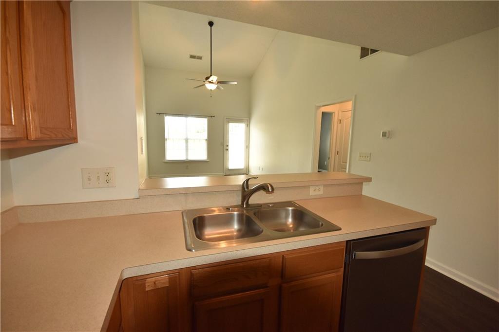 103 Fox Creek Drive Property Photo 6