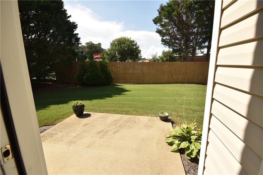 103 Fox Creek Drive Property Photo 19