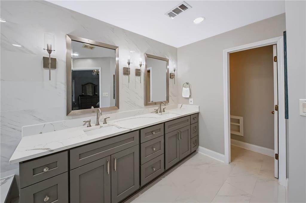 637 Glen Valley Way Property Photo 25