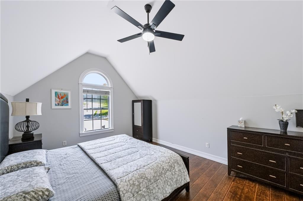 637 Glen Valley Way Property Photo 43