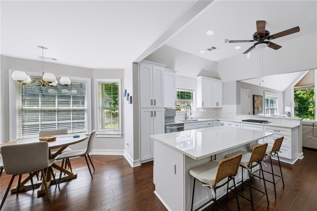 637 Glen Valley Way Property Photo 46