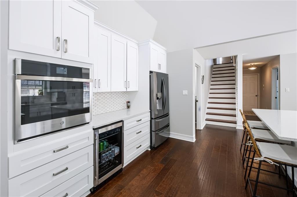 637 Glen Valley Way Property Photo 48