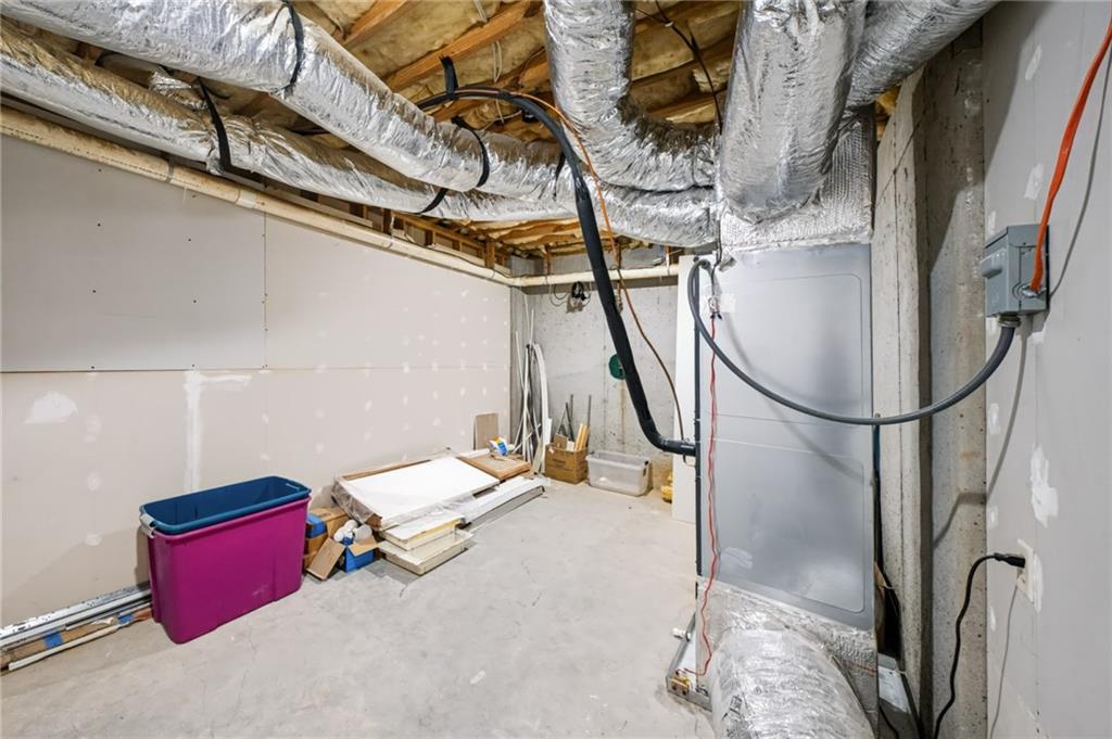 637 Glen Valley Way Property Photo 83