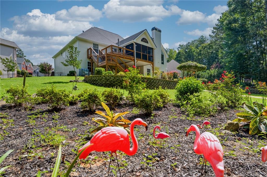 637 Glen Valley Way Property Photo 93