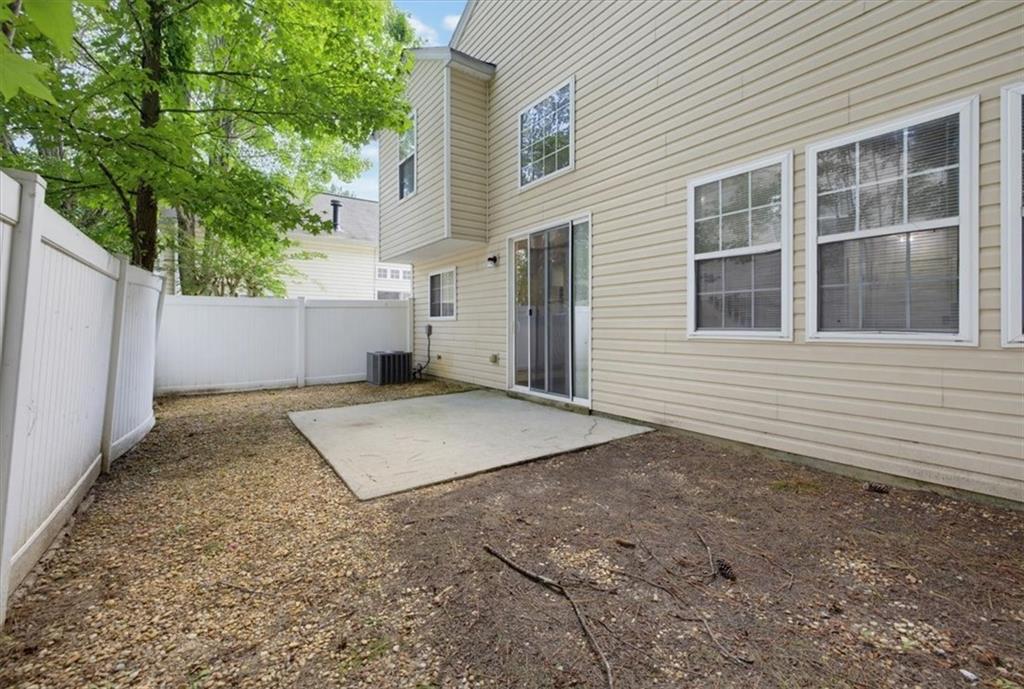 904 Windcroft Circle Nw Property Photo 22