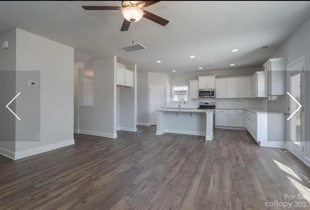 203 Blackberry Court Property Photo 11