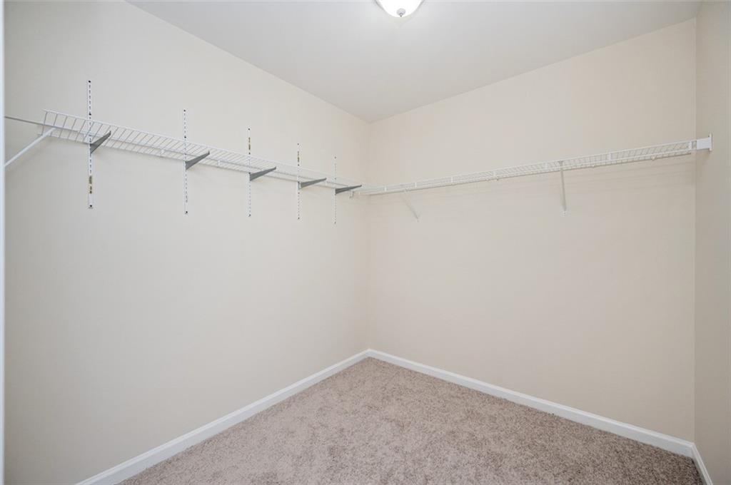100 Red Barn Lane Property Photo 28