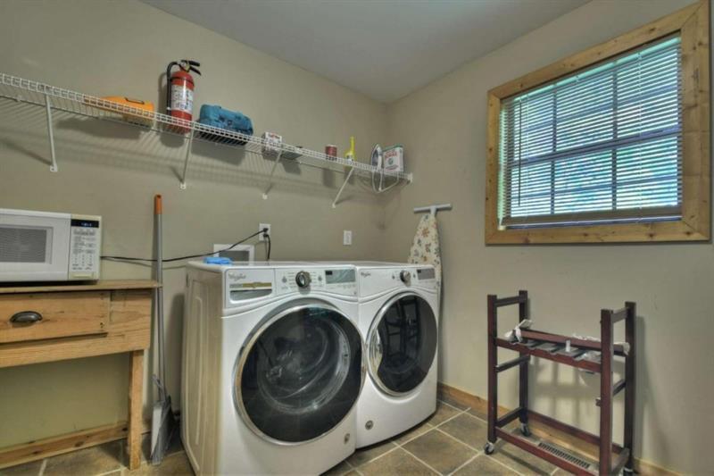 67 Lakeshore Drive Property Photo 17