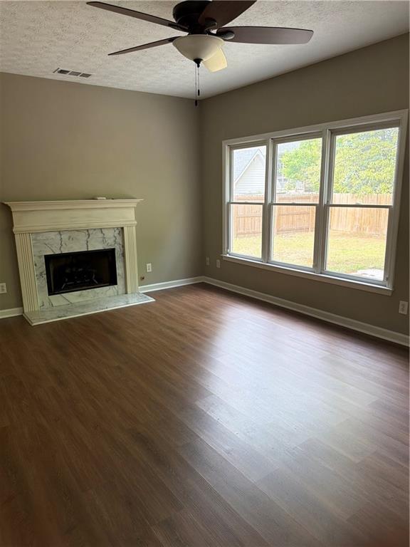 1064 Spanish Moss Court Property Photo 13