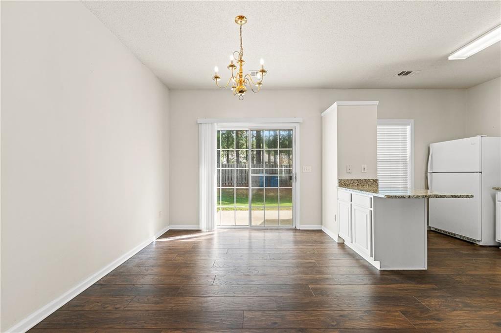 4100 Howell Park Road Property Photo 10