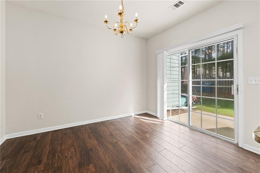 4100 Howell Park Road Property Photo 11