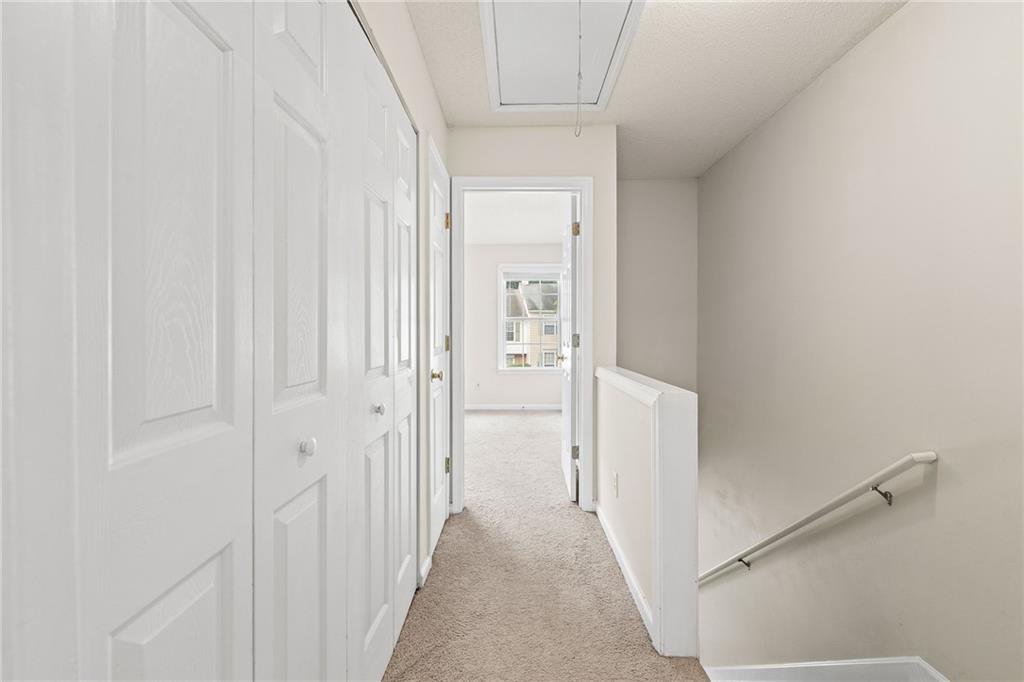 4100 Howell Park Road Property Photo 13