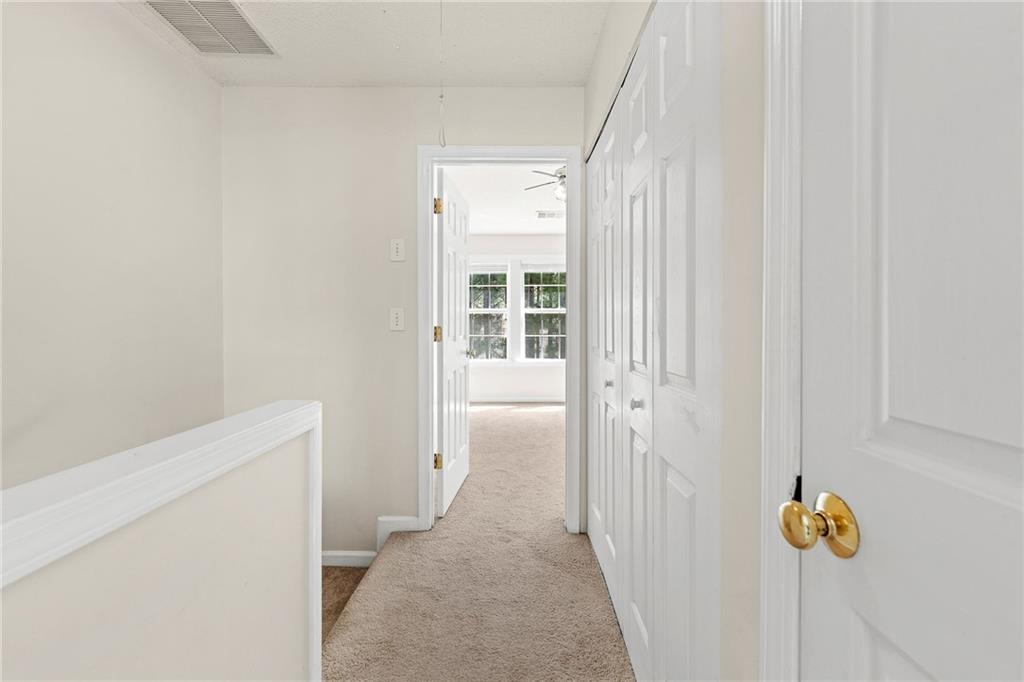 4100 Howell Park Road Property Photo 18