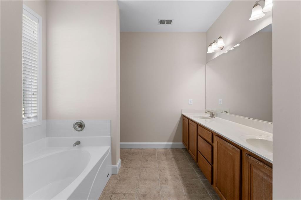 35 Applewood Lane Property Photo 23