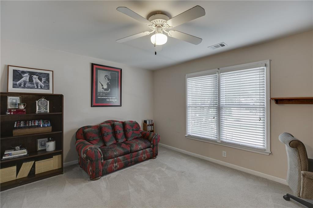 651 Sweetfern Lane Property Photo 11