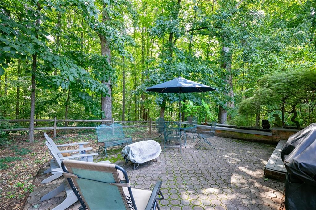 651 Sweetfern Lane Property Photo 25