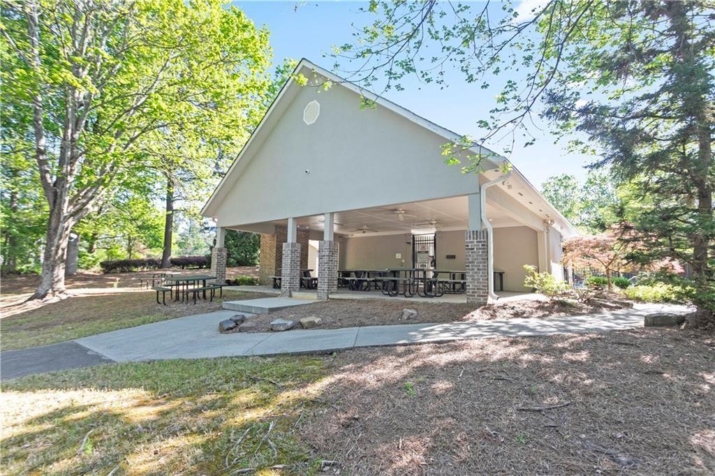651 Sweetfern Lane Property Photo 34