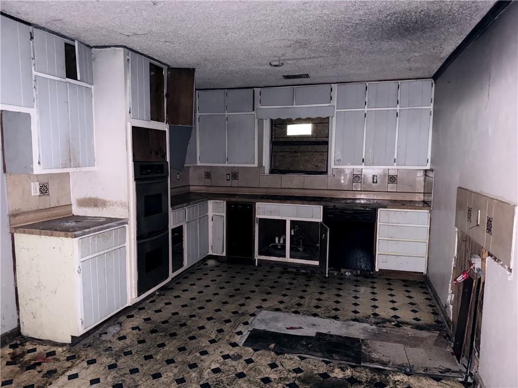 2636 Highway 162 Property Photo 21