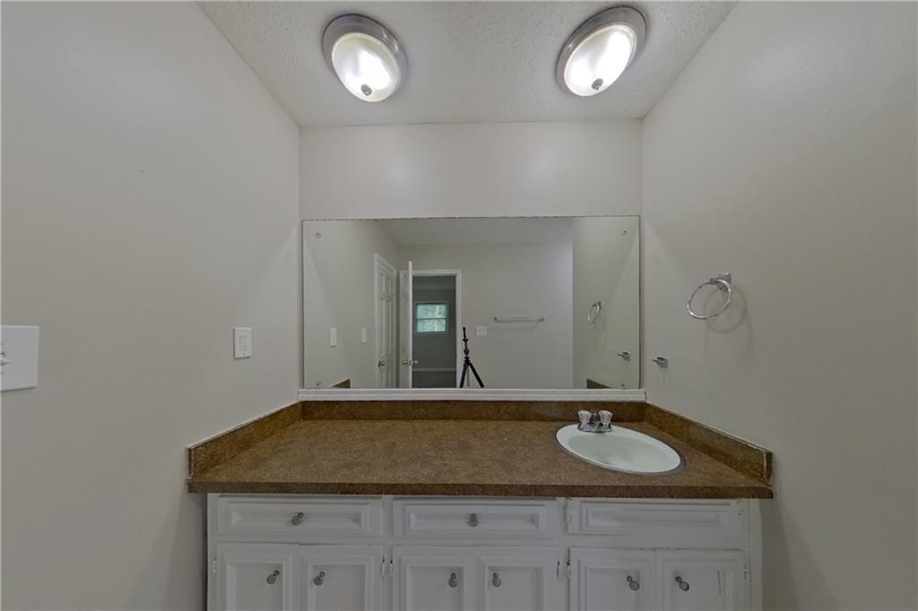 7821794 Property Photo 8