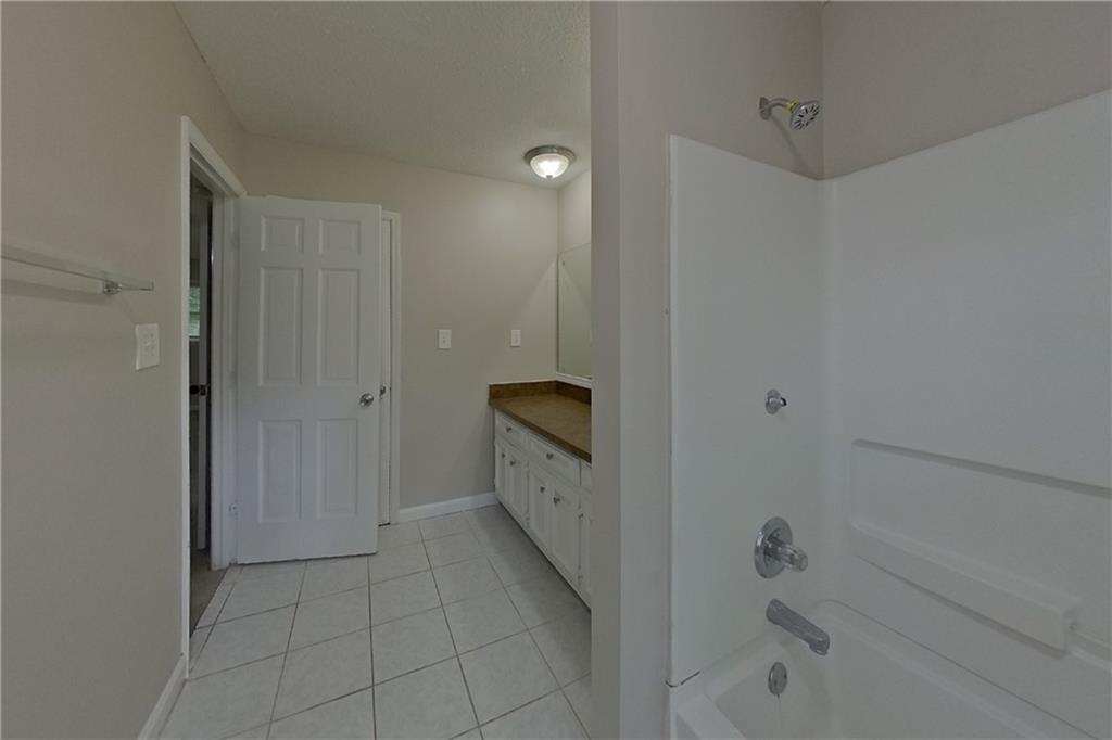 7821794 Property Photo 9