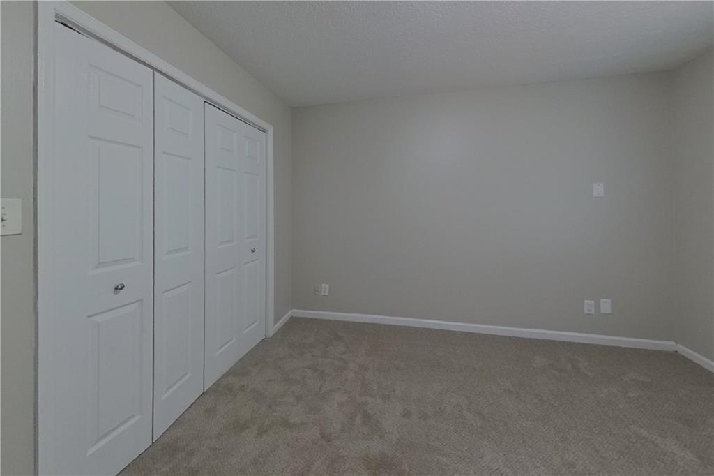 7821794 Property Photo 12