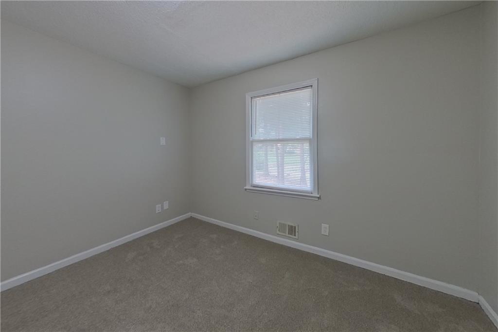 7821794 Property Photo 13
