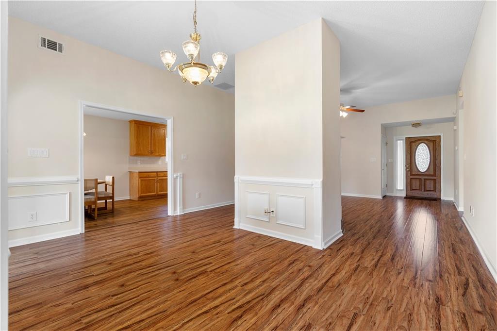 235 Prominent Loop Property Photo 12