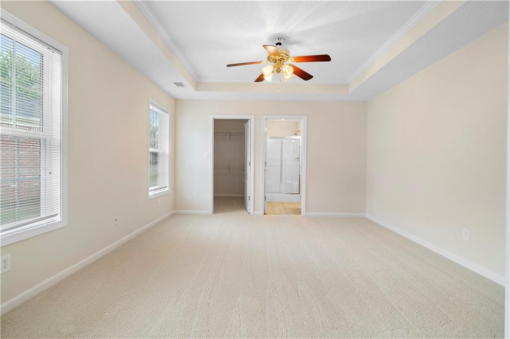 235 Prominent Loop Property Photo 20