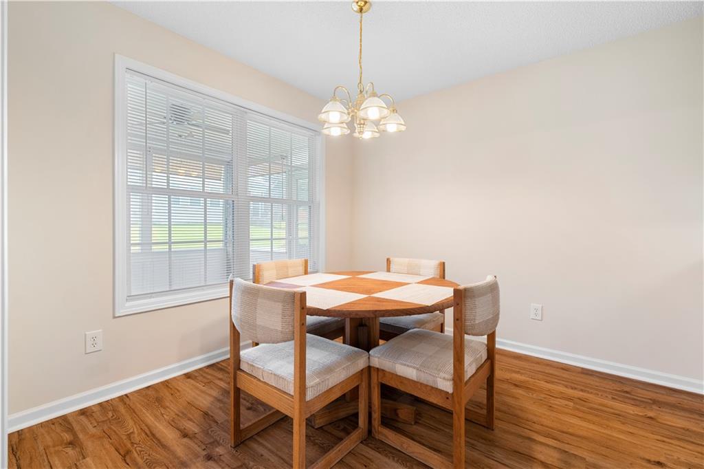 235 Prominent Loop Property Photo 27