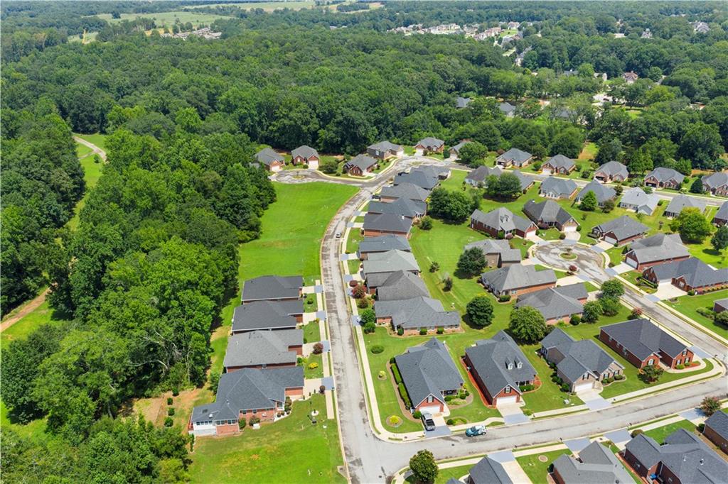 235 Prominent Loop Property Photo 44