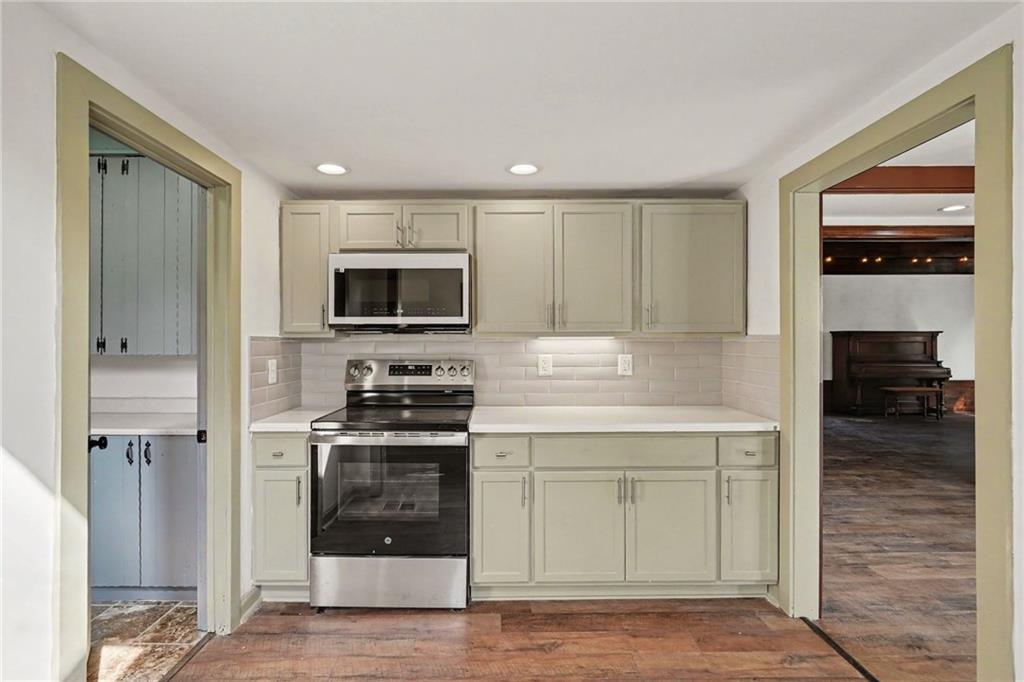498 Millers Mill Road Property Photo 10