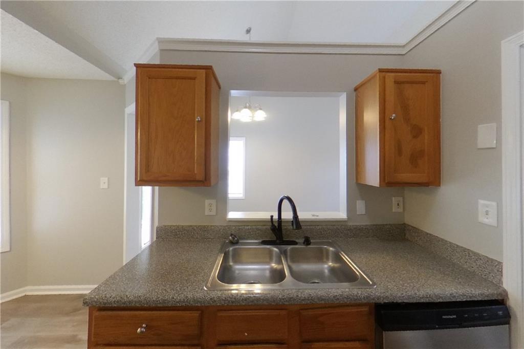 7821812 Property Photo 5