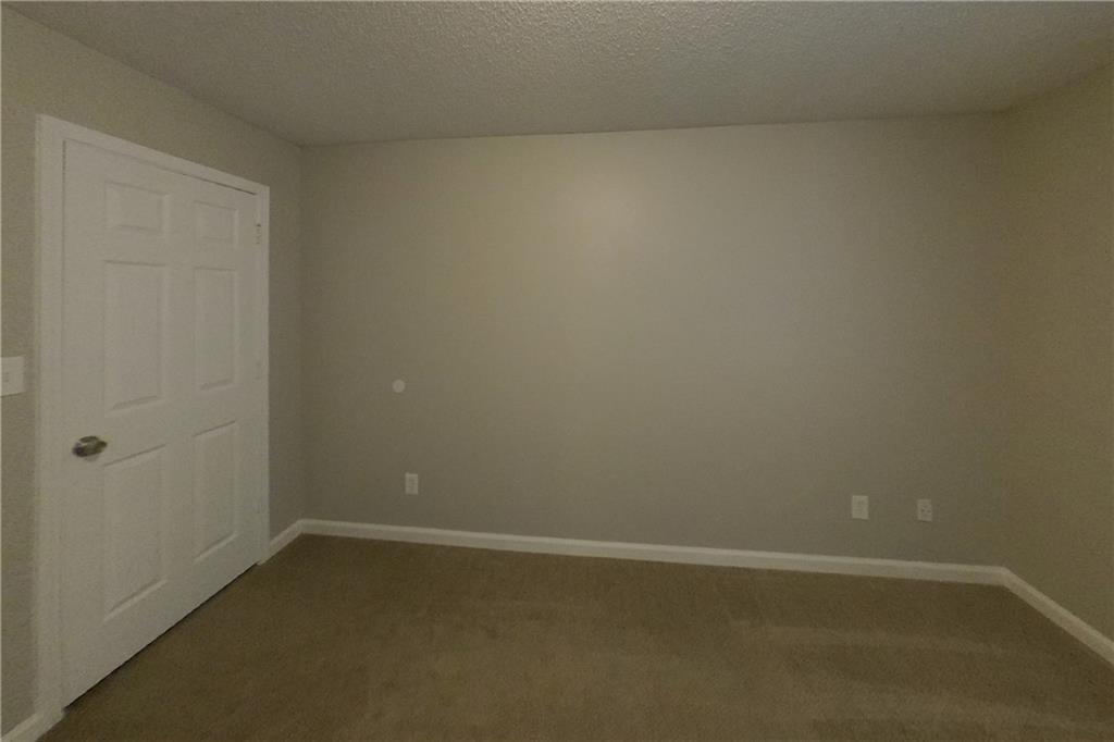 7821812 Property Photo 13