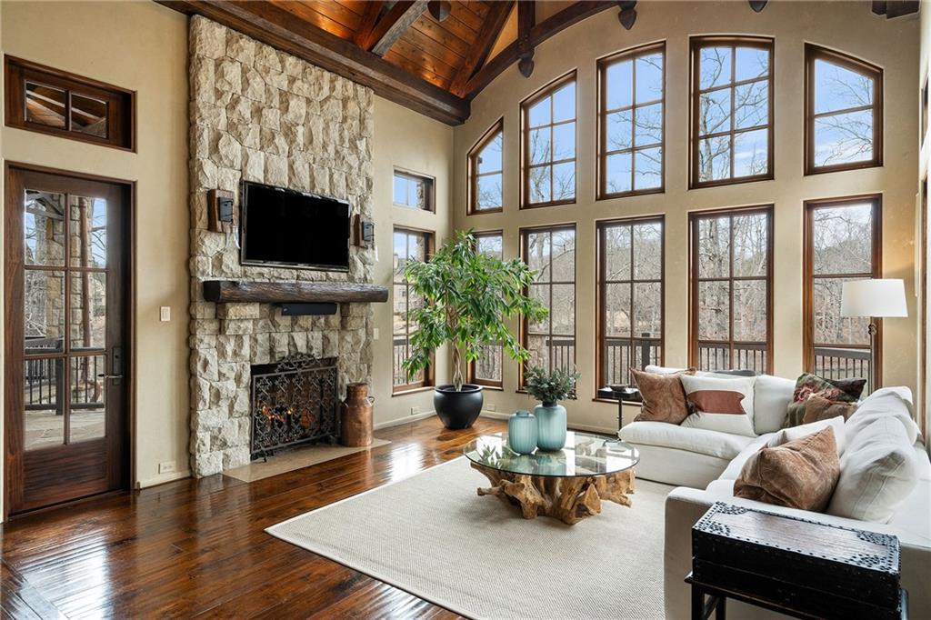 550 Blue Heron Way Property Photo 17