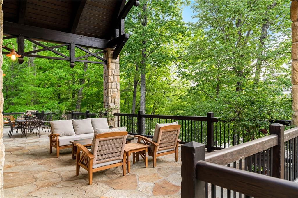 550 Blue Heron Way Property Photo 31