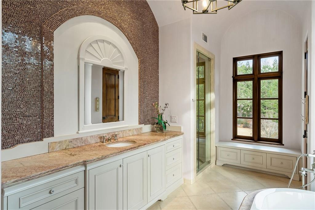 550 Blue Heron Way Property Photo 67