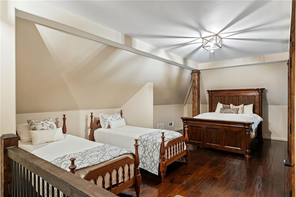 550 Blue Heron Way Property Photo 74