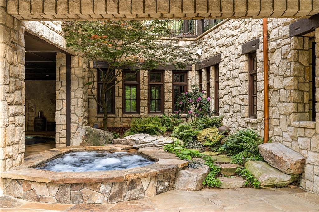 550 Blue Heron Way Property Photo 104