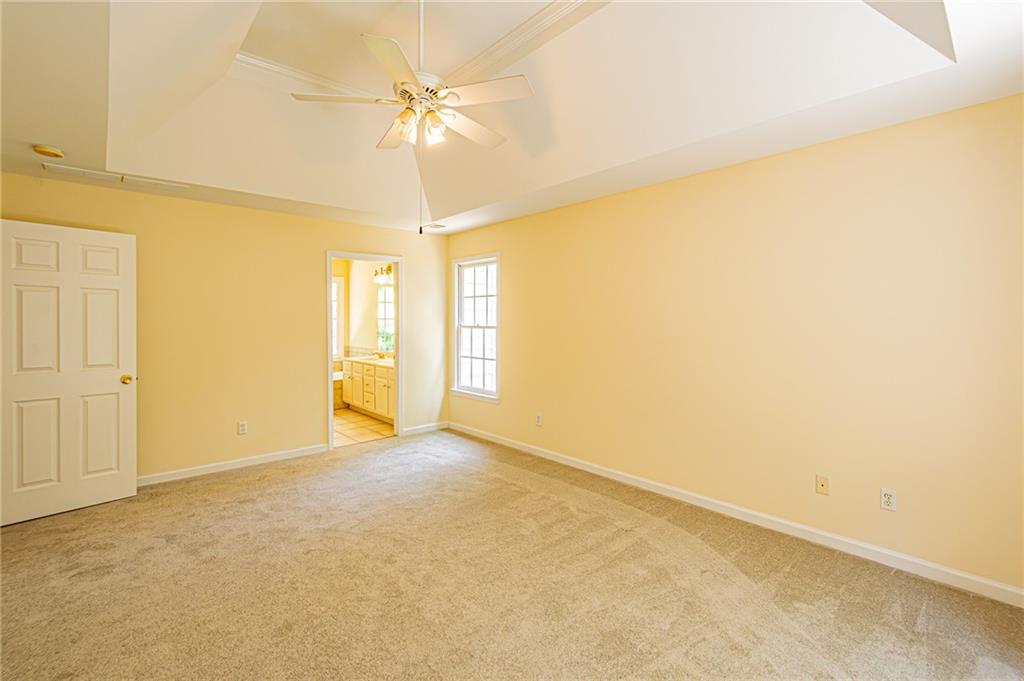 125 Lake Laurel Drive Property Photo 33