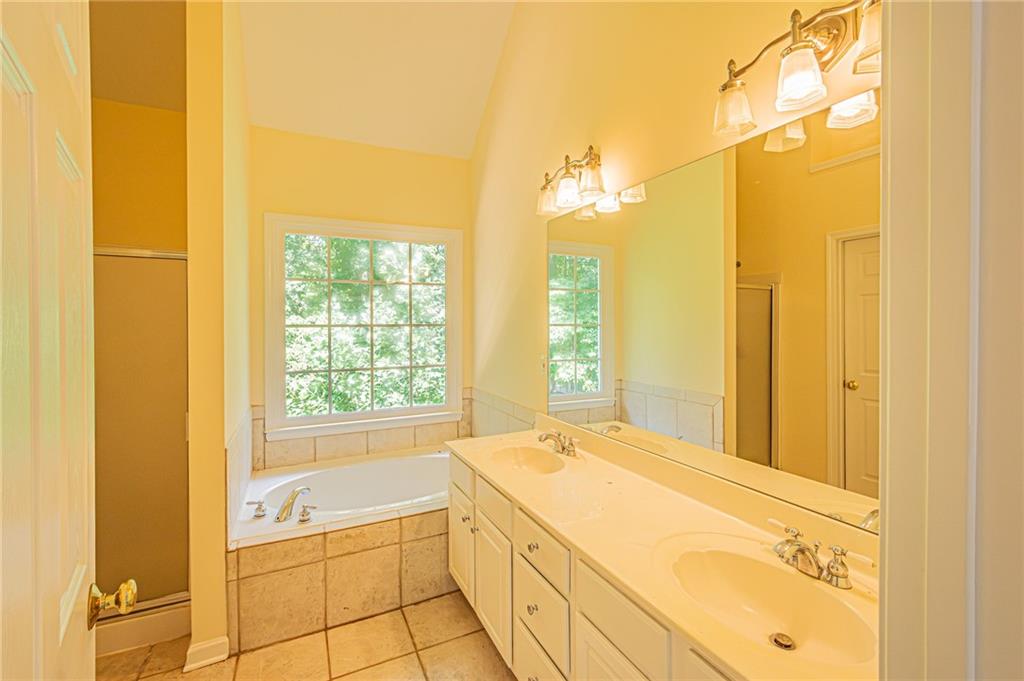 125 Lake Laurel Drive Property Photo 35